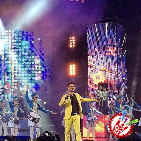 Шоҳруххоннинг концерт дастуридан фоторепортаж