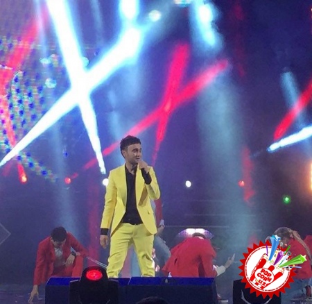 Шоҳруххоннинг концерт дастуридан фоторепортаж