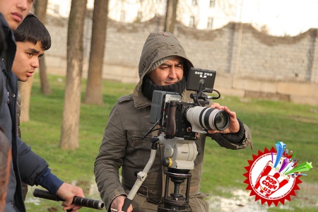 Ёқуббек Қудратов баҳорнинг илк кунларида мухлислари учун туҳфа тайёрламоқда