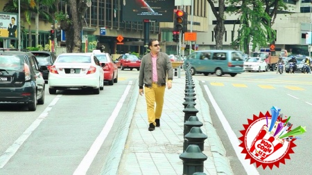 Жамшид Давлятов кутилмаган туҳфа тайёрламоқда