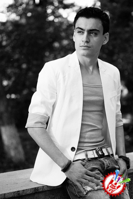 “Рақсга туш”... Али Отажонов барчани рақсга чорлади