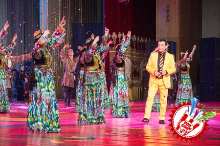 Ўзбекистон ҳамда Қорақалпоғистон ҳалқ артисти Ғуломжон Ёқубовнинг ''Сени қумсайман'' деб номланган концерт дастуринининг тафсилотлари