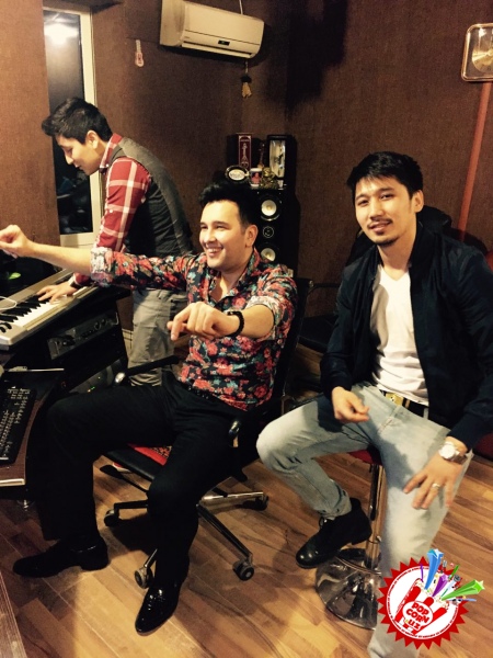 Сардор Раҳимхон ва “Манго” гуруҳидан тез кунда дуэт тарона