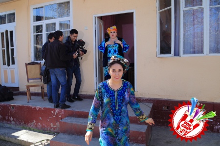 Канизадан "Кетаман" таронасига ишланган видеоклипидан фоторепортаж