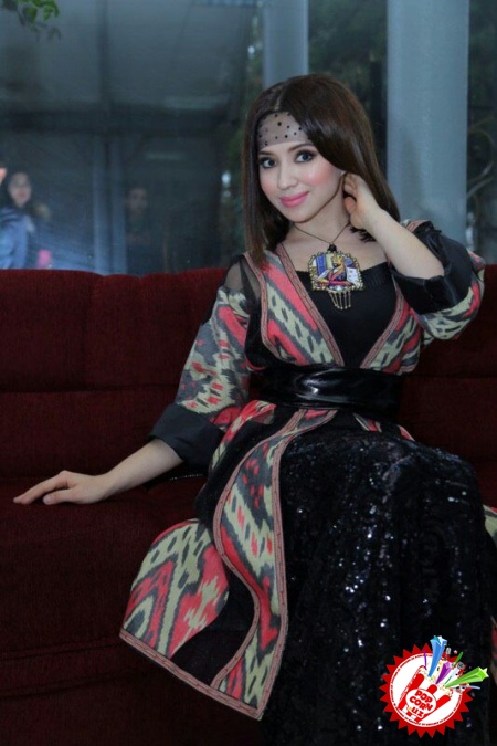 Шаҳзода Муҳаммедова “Севги йўқ” дея таъкидламоқда...