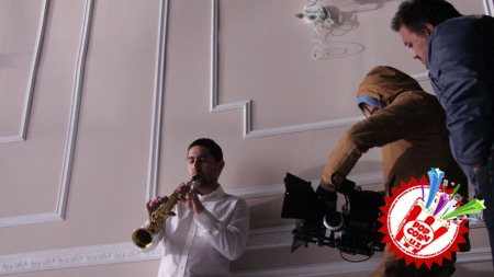 Ўзбекистонда хизмат кўрсатган артист Рашид Ҳолиқовдан тез кунда янги видеомаҳсулот