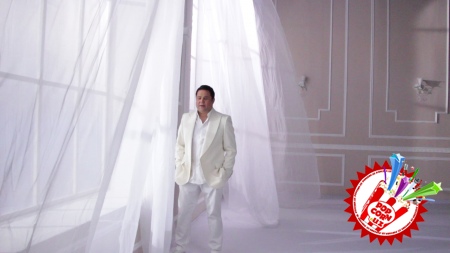 Ўзбекистонда хизмат кўрсатган артист Рашид Ҳолиқовдан тез кунда янги видеомаҳсулот