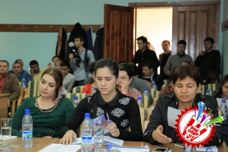 Баҳром Назаровнинг гастроль концертлари олдидан матбуот анжумани ва туҳфа сифатида "Кечикиш" видеоклипи тақдимоти