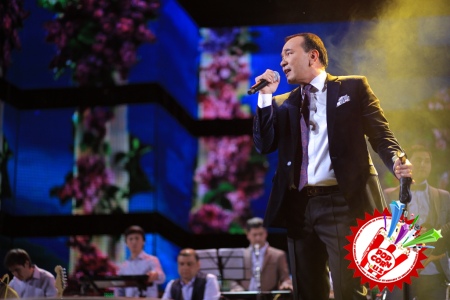 ''Ардоғимдасиз'' Ўзбекистон халқ артисти Озодбек Назарбековнинг яккахон концерт дастури тафсилотлари