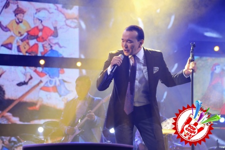 ''Ардоғимдасиз'' Ўзбекистон халқ артисти Озодбек Назарбековнинг яккахон концерт дастури тафсилотлари