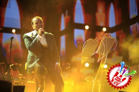 ''Ардоғимдасиз'' Ўзбекистон халқ артисти Озодбек Назарбековнинг яккахон концерт дастури тафсилотлари