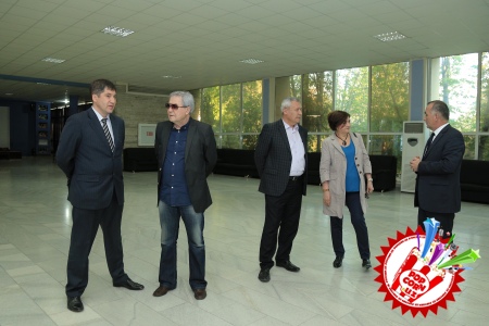 “Ҳаётда...” Ҳар кимнинг ўз дунёси ва ўз ҳақиқати бор...