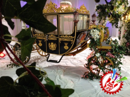 “Муборак” Дилдора Ниёзова янги ҳаётга қадам қўяётганларни муборакбод этмоқда