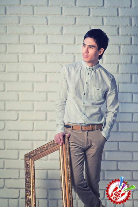 Отасининг муносиб давомчиси халқ артистига атаб қўшиқ куйлади