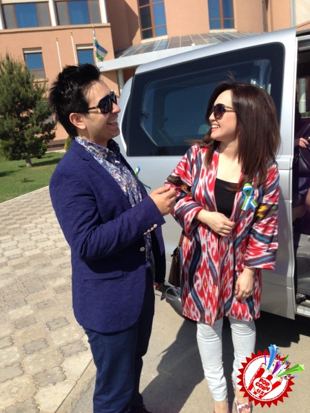 Ўзбекистон Республикаси мустақиллигининг 24 йиллигига бағишлаб “Биз – буюк юрт фарзандларимиз!” шиори остида ёшлар фестивали бўлиб ўтмоқда