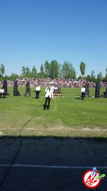 Баҳром Назаров республика бўйлаб гастроль сафарларида мухлисларига бир олам қувонч бағишламоқда