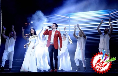 Мафтункор хонанда Шаҳзода ва Улуғбек Раҳматуллаевдан \"Рашк\" олқишларга сазовор бўлган дуэт премьераси