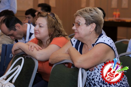 Тиббиёт фанлари доктори, профессор Dr Voice иштирокида  матбуот анжумани бўлиб ўтди