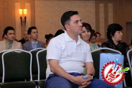 Тиббиёт фанлари доктори, профессор Dr Voice иштирокида  матбуот анжумани бўлиб ўтди