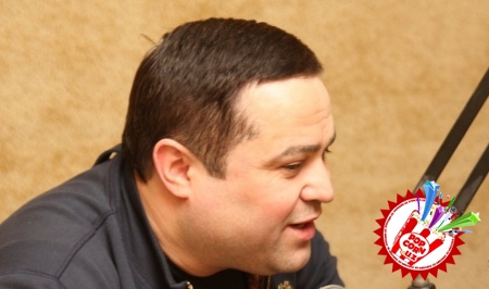 Рашид Ҳолиқов “Шаҳзод” гуруҳи ижросида “Voyage” тарона ва клип премьераси