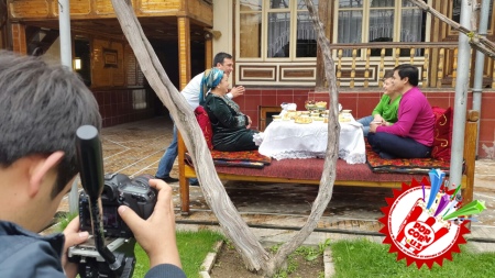 Масрур Усмонов “Онажон” тарона ва клип премьераси