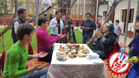 Масрур Усмонов “Онажон” тарона ва клип премьераси