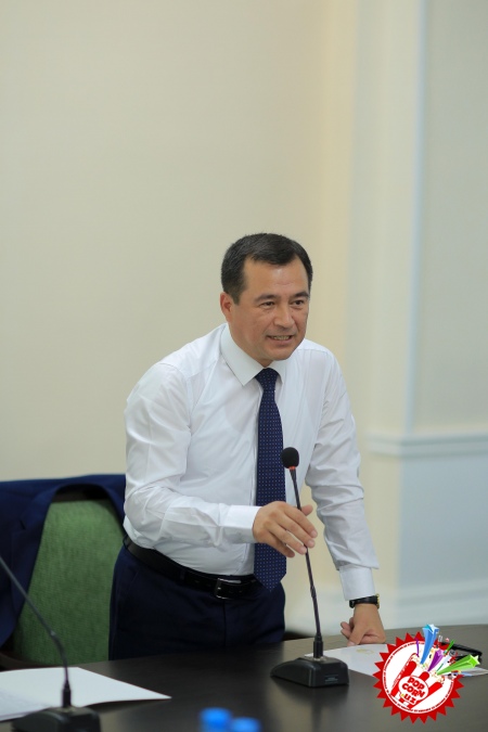 “Ёш авлодни маънавий олами ва уни юксалтиришда миллий эстрада санъатининг ўрни” мавзусидаги матбуот анжумани