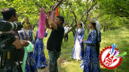 Тез кунда Фарруҳ Раимов яккахон ижодидаги навбатдаги янги таронасини туҳфа этиш истагида