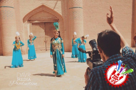 Тез кунда...“Пақа-пақ” Хоразмнинг неча йилги тариҳига эга бўлган рақс жанри ҳақида... Хулкар Абдуллаевадан кутилмаган мавзу...