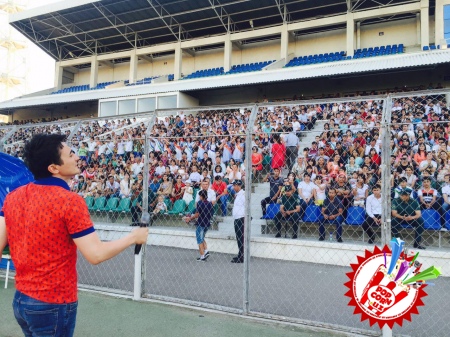 Лиқ тўла стадионларда икки баробар кўп мухлислар ардоғида бўлаётган Улуғбек Раҳматуллаев