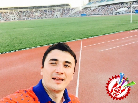 Лиқ тўла стадионларда икки баробар кўп мухлислар ардоғида бўлаётган Улуғбек Раҳматуллаев