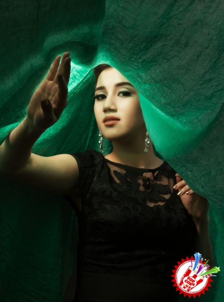 Дилсўз миллийлик акс этган янги фотосессия