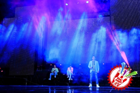 "Уммон" мухлислари олдидаги имтиҳондан аъло даражада ўтди. Концертдан батафсил