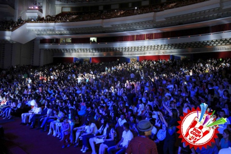 "Уммон" мухлислари олдидаги имтиҳондан аъло даражада ўтди. Концертдан батафсил