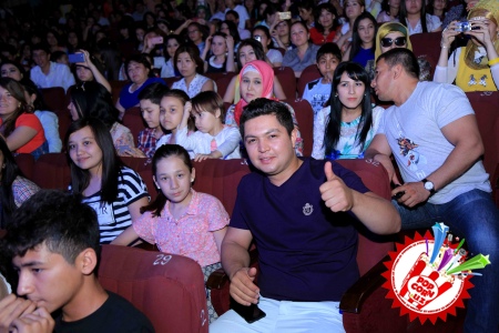 "Уммон" мухлислари олдидаги имтиҳондан аъло даражада ўтди. Концертдан батафсил