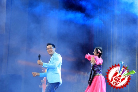 "Уммон" мухлислари олдидаги имтиҳондан аъло даражада ўтди. Концертдан батафсил