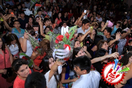 "Уммон" мухлислари олдидаги имтиҳондан аъло даражада ўтди. Концертдан батафсил