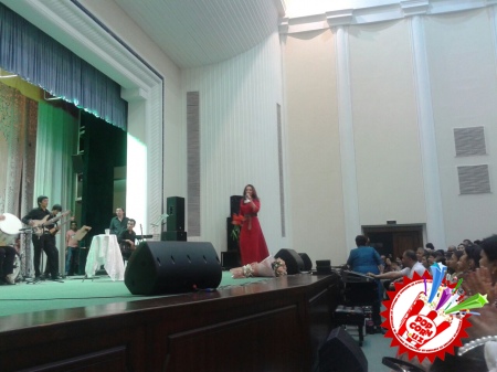 Ўзбекистон халқ артисти Насиба Абдуллаева мухлислари учун ижодий кеча уюштирди