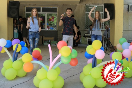 1 июнь – “Халқаро болаларни ҳимоя қилиш куни” муносабати билан болажонларга қувонч улашилди. Ҳайрия тадбири