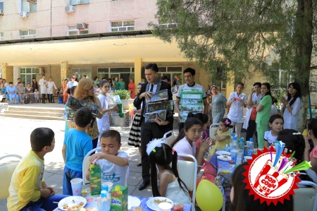 1 июнь – “Халқаро болаларни ҳимоя қилиш куни” муносабати билан болажонларга қувонч улашилди. Ҳайрия тадбири
