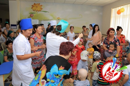 Руспублика онкология илмий марказининг болалар бўлимида “1 июнь -  Бутунжаҳон болаларни ҳимоя қилиш куни”га бағишланган хайрия тадбири 