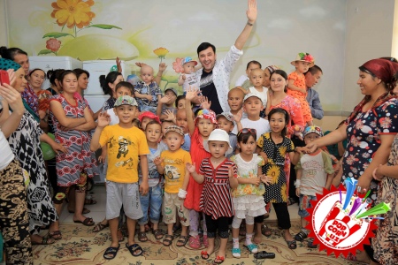 Руспублика онкология илмий марказининг болалар бўлимида “1 июнь -  Бутунжаҳон болаларни ҳимоя қилиш куни”га бағишланган хайрия тадбири 