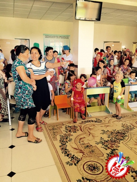 Руспублика онкология илмий марказининг болалар бўлимида “1 июнь -  Бутунжаҳон болаларни ҳимоя қилиш куни”га бағишланган хайрия тадбири