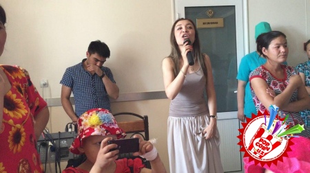 Руспублика онкология илмий марказининг болалар бўлимида “1 июнь -  Бутунжаҳон болаларни ҳимоя қилиш куни”га бағишланган хайрия тадбири 