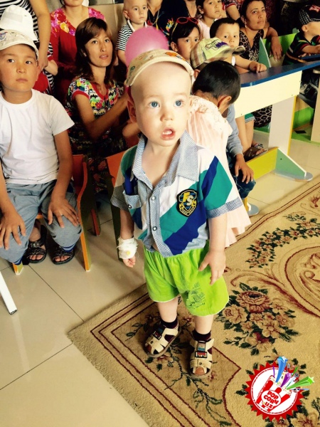 Руспублика онкология илмий марказининг болалар бўлимида “1 июнь -  Бутунжаҳон болаларни ҳимоя қилиш куни”га бағишланган хайрия тадбири 