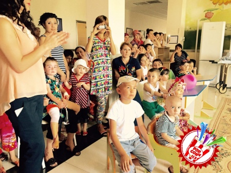 Руспублика онкология илмий марказининг болалар бўлимида “1 июнь -  Бутунжаҳон болаларни ҳимоя қилиш куни”га бағишланган хайрия тадбири 