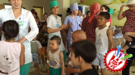 Руспублика онкология илмий марказининг болалар бўлимида “1 июнь -  Бутунжаҳон болаларни ҳимоя қилиш куни”га бағишланган хайрия тадбири 