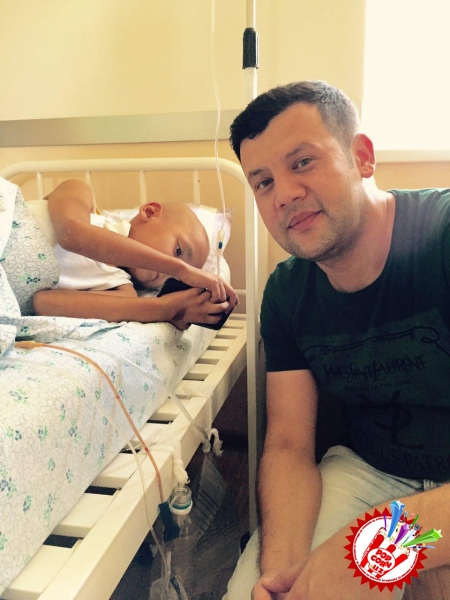 Руспублика онкология илмий марказининг болалар бўлимида “1 июнь -  Бутунжаҳон болаларни ҳимоя қилиш куни”га бағишланган хайрия тадбири 