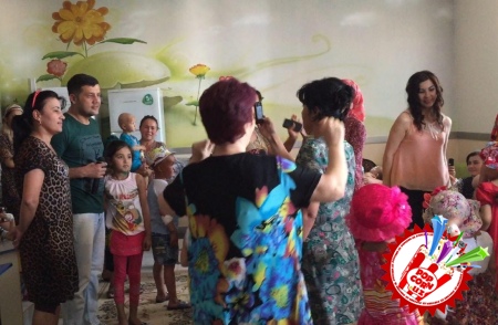 Руспублика онкология илмий марказининг болалар бўлимида “1 июнь -  Бутунжаҳон болаларни ҳимоя қилиш куни”га бағишланган хайрия тадбири 