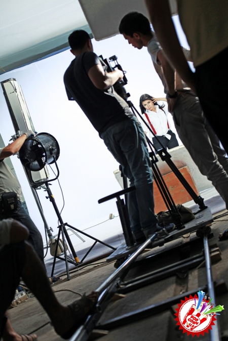 Моҳим тез кунда муҳлислари учун туҳфа тайёрламоқда